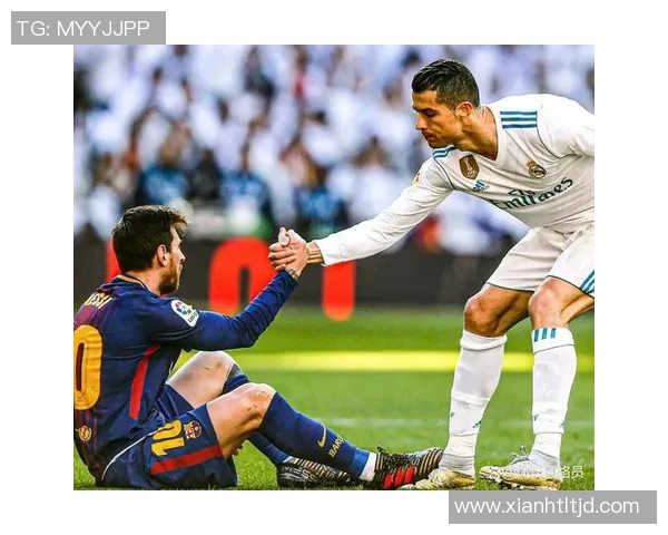 德国足球巨星与C罗激战，巅峰对决演绎足球传奇与荣耀